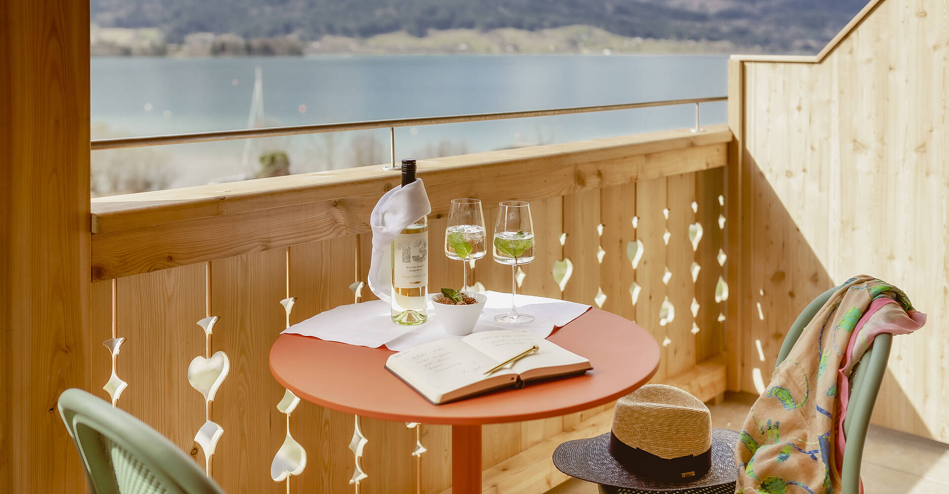 Zimmer mit Balkon in der Berau am Wolfgangsee