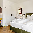 Modernes Doppelzimmer im Hotel am Wolfgangsee