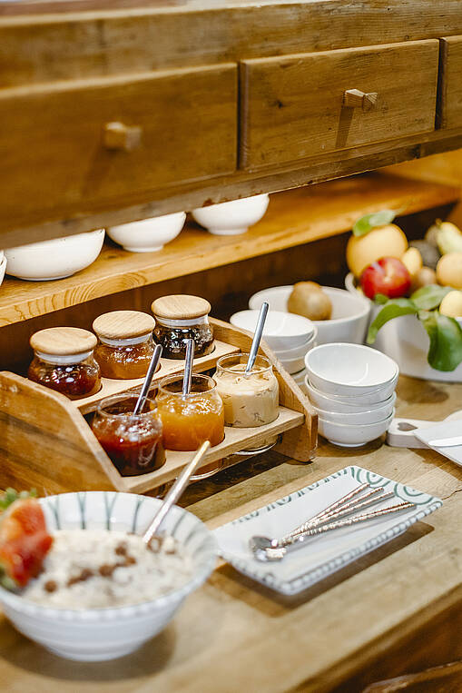 Frühstück vom Frühstücksbuffet im Hotel am Wolfgangsee